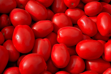 Plum tomatoes background