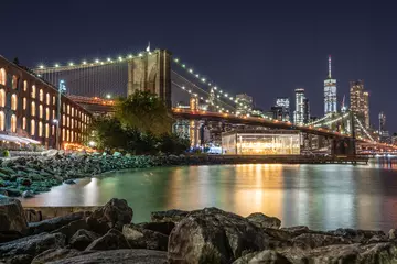 Fototapeten Brooklyn Bridge bei Nacht © Gagandeep