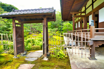 京都、建仁寺両足院の庭園
