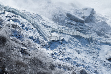Frozen  stairs, Niagara