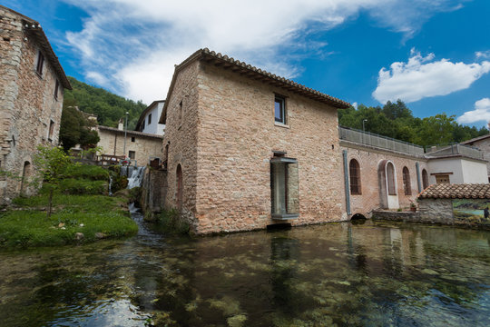 Rasiglia con le sue cascate, provincia di Perugia, Umbria