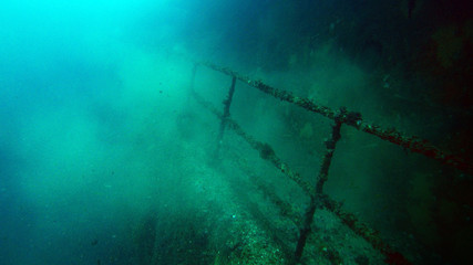 Eerie shipwreck gangrail