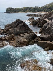 waves crashing on rocks