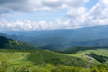 夏の車山山頂からの眺望