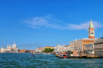 Fototapeta na wymiar View of Grand Canal with in Venice, Italy