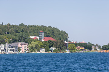 mackinac island northern michigan tourist destination location lake huron 