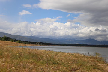 Fototapeta na wymiar Embalse Valmayor