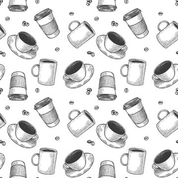 Coffee cup seamless pattern. Sketch tea and coffee cups, hot drinks various mugs black outline, cafeteria wallpaper engraving vector texture. Takeaway paper cups, design for coffee house © Tartila