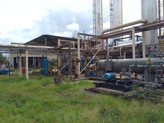 oil refinery plant