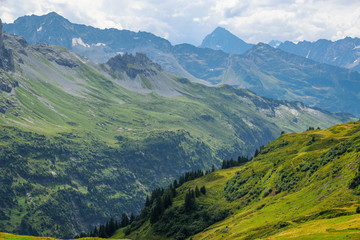 Fototapeta na wymiar Wonderful spot for vacation in the Swiss Alps - travel photography