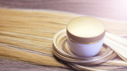 Mousse Foam Cleansing Foam On a blondy hair