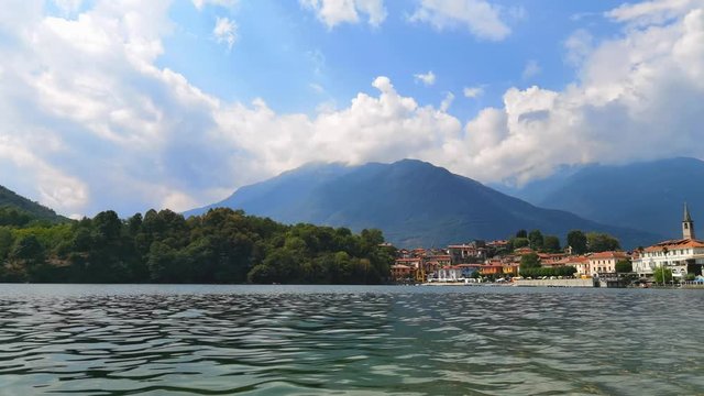 Lago di Mergozzo in Italia, Lake of Mergozzo in Italy 