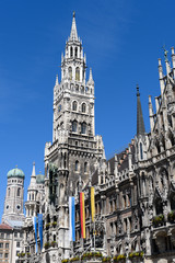 Fototapeta na wymiar Munich, Germany: Facade of the City hall at the Marienplatz
