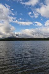 Fototapeta na wymiar Pyramid Lake on a Partially Cloudy Morning