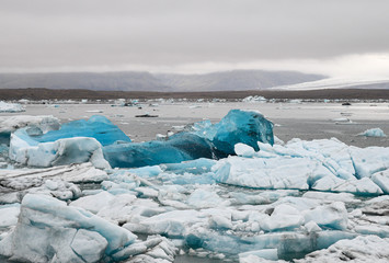 Jokulsarlon, die Gletscher Lagune Islands mt riesiegen Eisbergen und Gletschern