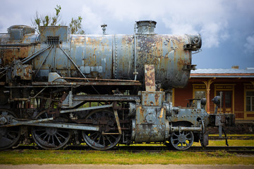Fototapeta na wymiar abandoned Train rusty and old