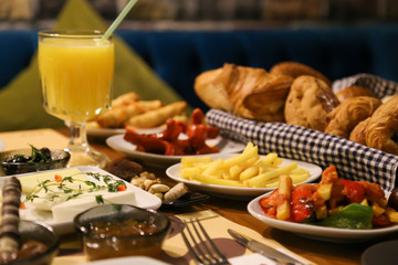 breakfast table ingredients