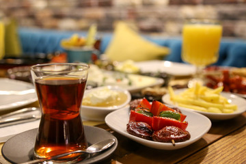 turkish tea on breakfast table