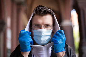 Be safe Tom 10 © Marcin