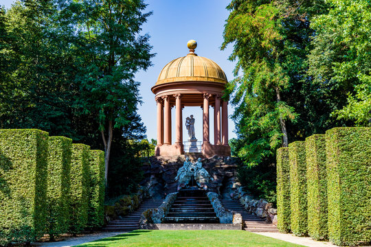 Apollotempel, im Garten vom Schloss Schwetzingen