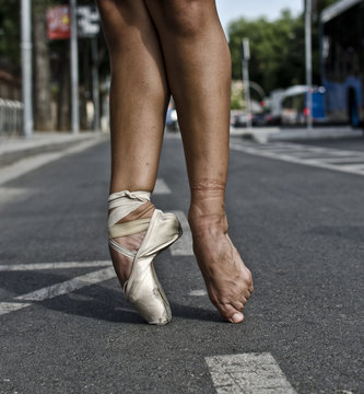74 BEST "Ballerina Feet" STOCK PHOTOS & VECTORS | Adobe Stock