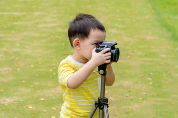 Thai baby photographer shooting in nature