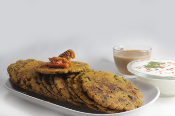 Masala Bhakhri or Roti is Indian flatbread served with curd,tea or Pickle in breakfast.