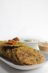 Masala Bhakhri or Roti is Indian flatbread served with curd,tea or Pickle in breakfast.