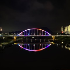 Obraz premium bridge at night