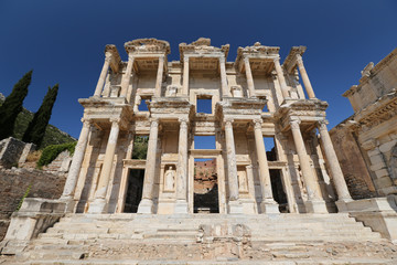 Obraz premium Library of Celsus in Ephesus Ancient City, Selcuk Town, Izmir, Turkey