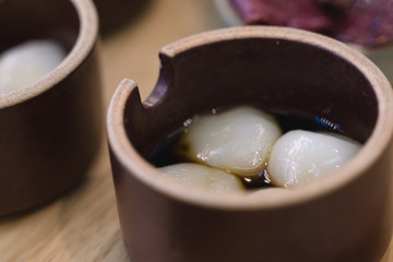 Steamed sweet dumpling ball with bean filled dessert
