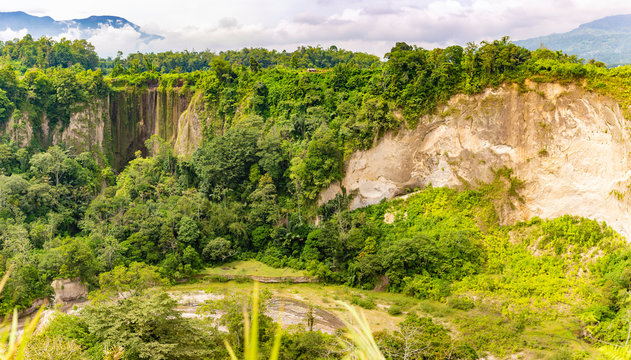 Ngarai Siranok, canyon, river, Kecamatan Guguk Panjang, Kota Bukittinggi, Sumatra Barat, Indonesia, flying dog,sawa