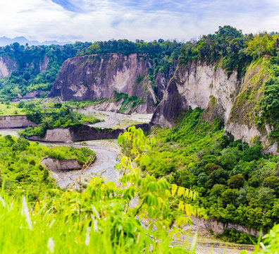 Ngarai Siranok, canyon, river, Kecamatan Guguk Panjang, Kota Bukittinggi, Sumatra Barat, Indonesia, flying dog,sawa
