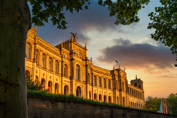 Naklejka premium Bavarian parliament Maximilianeum during sunset