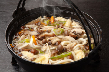 キノコの煮込みうどん