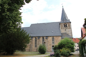 Fototapeta na wymiar Die Sankt Nicolai Kirche in Ballenstedt