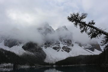 Moraine Lake - Albert Canada