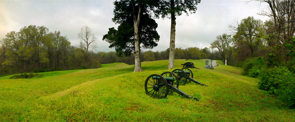 DeGolyer's battery (left), Vicksburg National Military Park