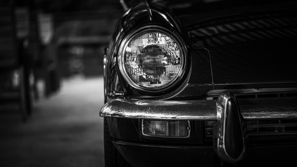 Parking Old Car