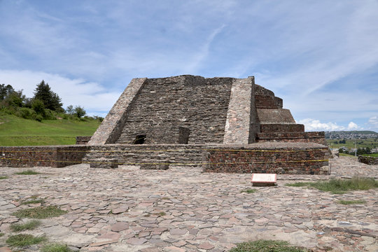 Pir&aacute;mide circular de Calixtlahuaca