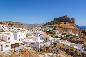Obraz premium View of the village of Lindos with the Acropolis on the hill.Rhodes, island, reece