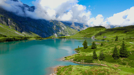 Fototapeta na wymiar Amazing nature of Switzerland in the Swiss Alps - travel photography