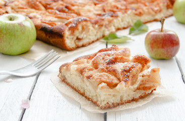 Stück Apfelkuchen frisch Blechkuchen Äpfel
