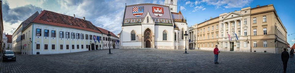 Fototapeta na wymiar Zagreb Panoramic square 