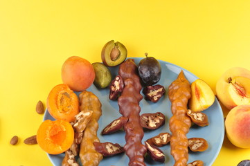 food, sweet, dessert, fruit, cake, chocolate, healthy, christmas, delicious, fresh, snack, candy, salad, baked, decoration, plate, pastry, cookie, dish, brown, tasty