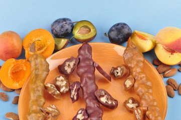 food, sweet, dessert, fruit, cake, chocolate, healthy, christmas, delicious, fresh, snack, candy, salad, baked, decoration, plate, pastry, cookie, dish, brown, tasty