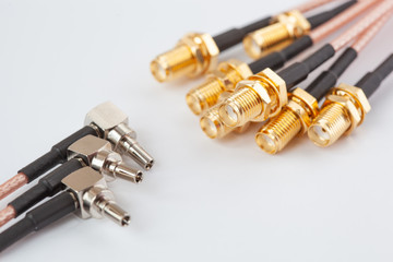 High-frequency ipx to sma female cable connector with gold plated pins