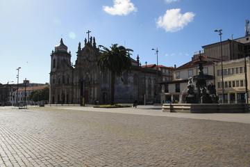Fototapeta premium Panoramic view of Carmo Church (Igreja do Carmo) with beautiful azulejos in Porto, Portugal.
