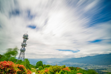Obraz premium 長野県上伊那郡中川村 陣馬形山からの伊那谷の景色
