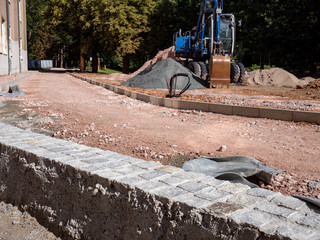 Natursteinmauer Straßenbau Landschaftsbau Wegebau Tiefbau